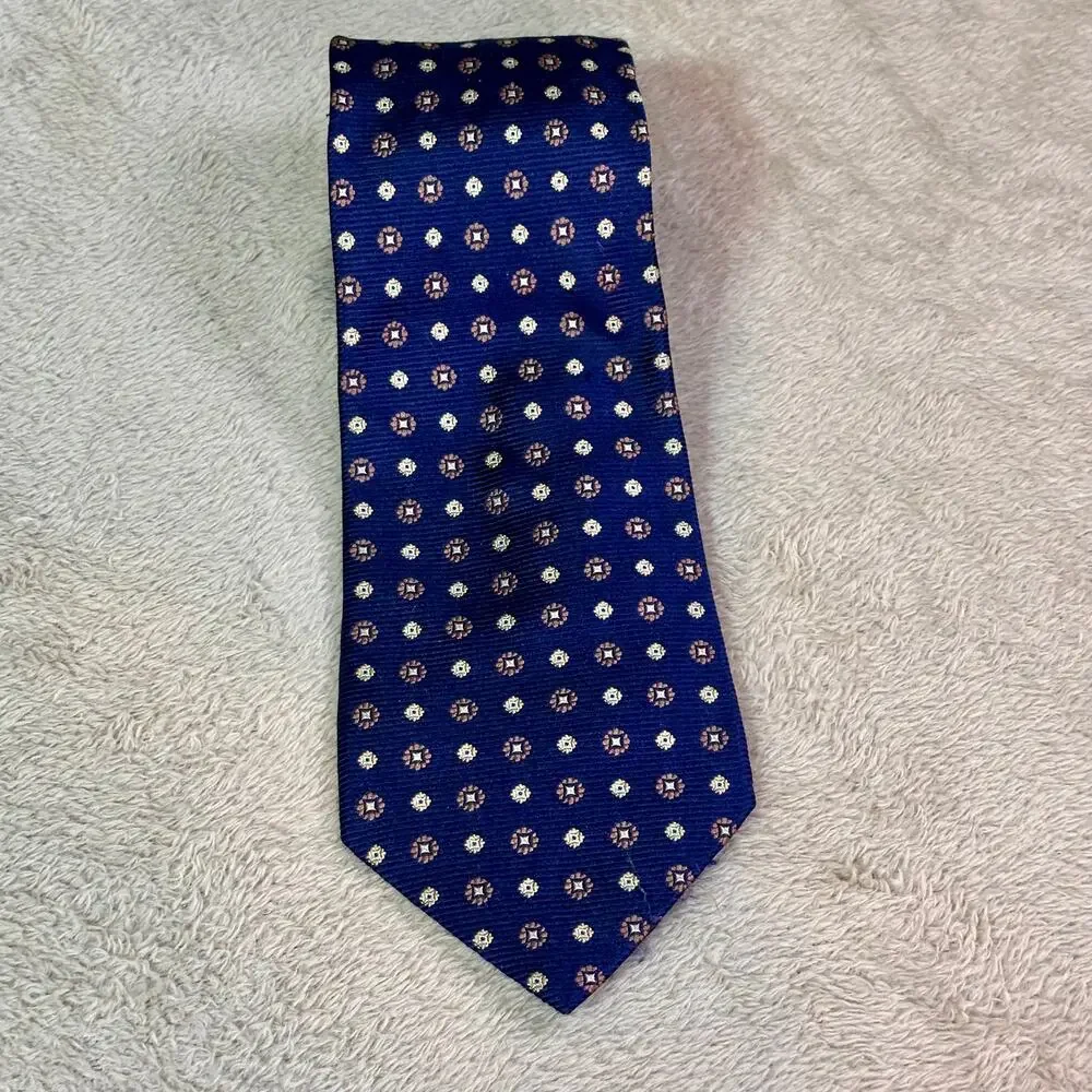 Roundtree & Yorke 100% Silk Tie Blue Geometric Pattern Classic Mens